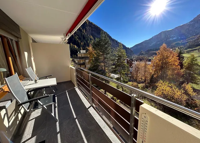 With Magnificent View 洛伊克巴德